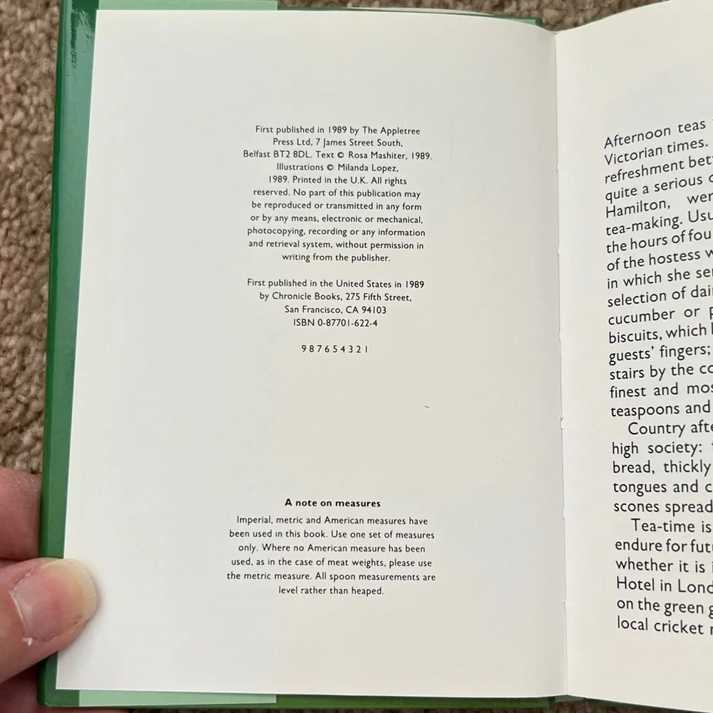A Little English Book of Teas - Picture 8 of 12